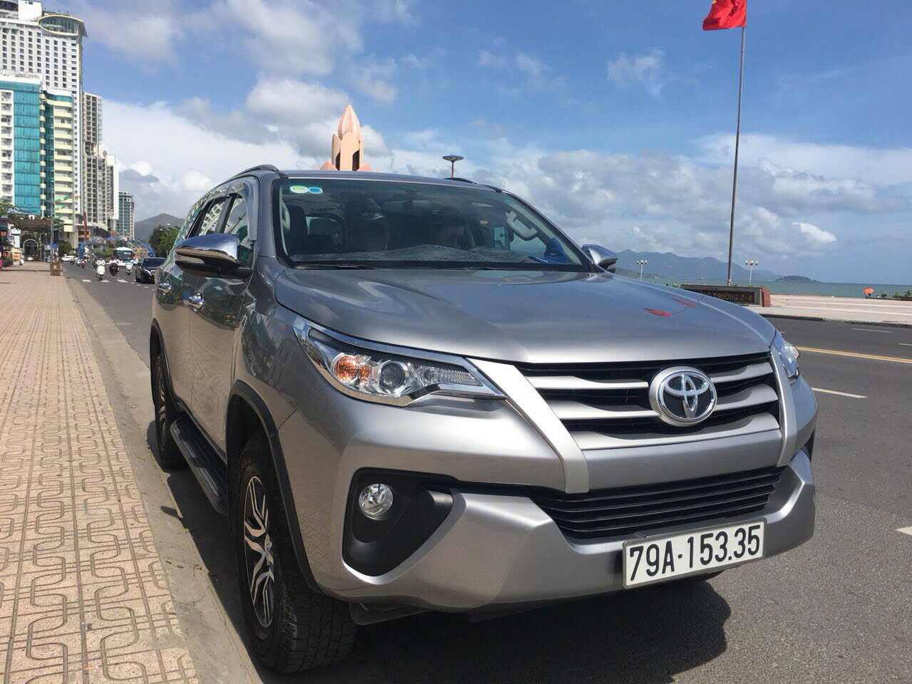 Thuê xe 7 chỗ tại Nha Trang